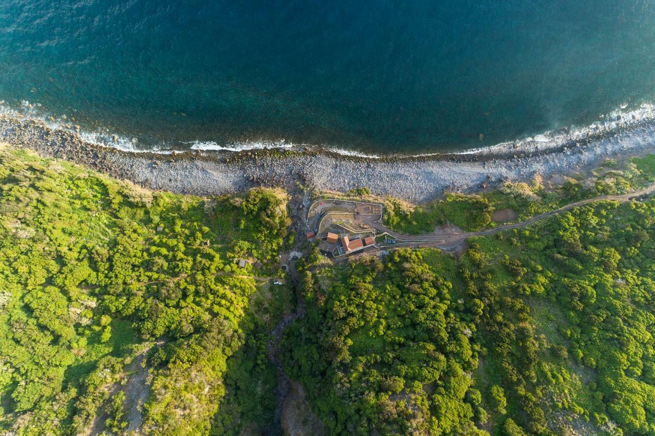 Abrigo Da Cascata - Casas De Campo - Sao Jorge Calheta  Экстерьер фото
